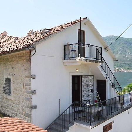 Mansarda Apartment Kotor Kültér fotó