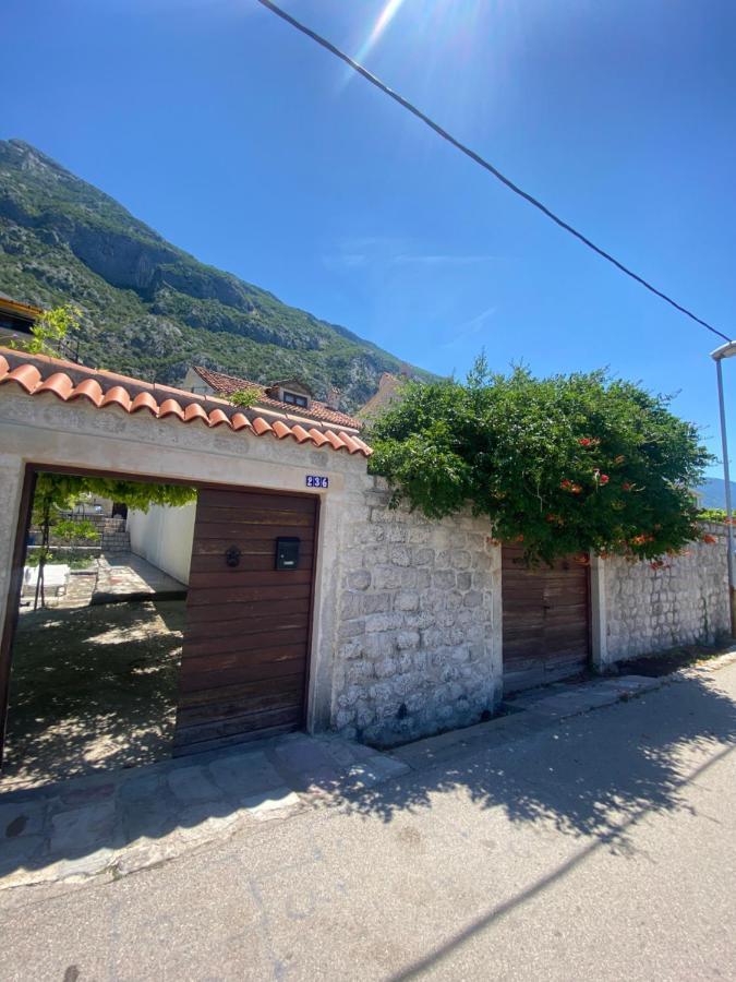Mansarda Apartment Kotor Kültér fotó