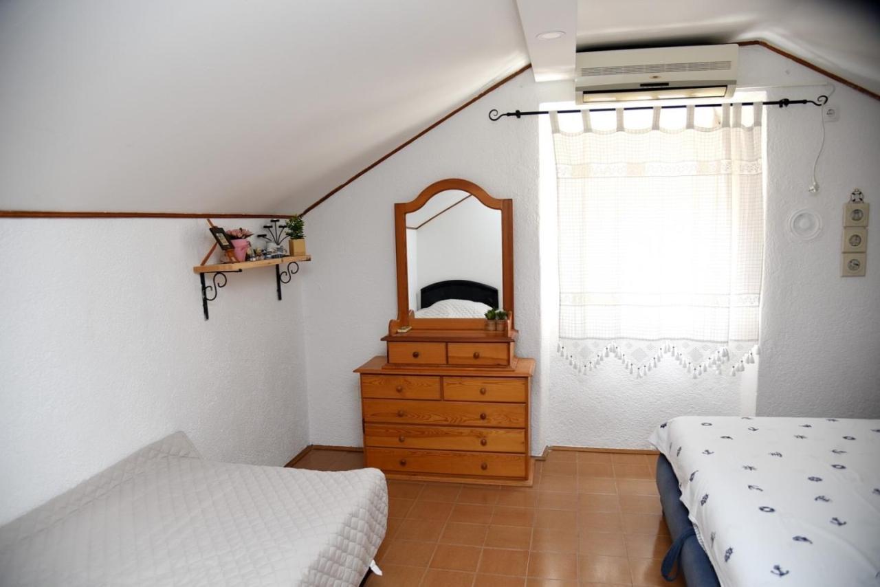 Mansarda Apartment Kotor Kültér fotó